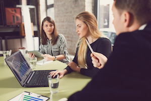 How Should We Deal with Criticism?